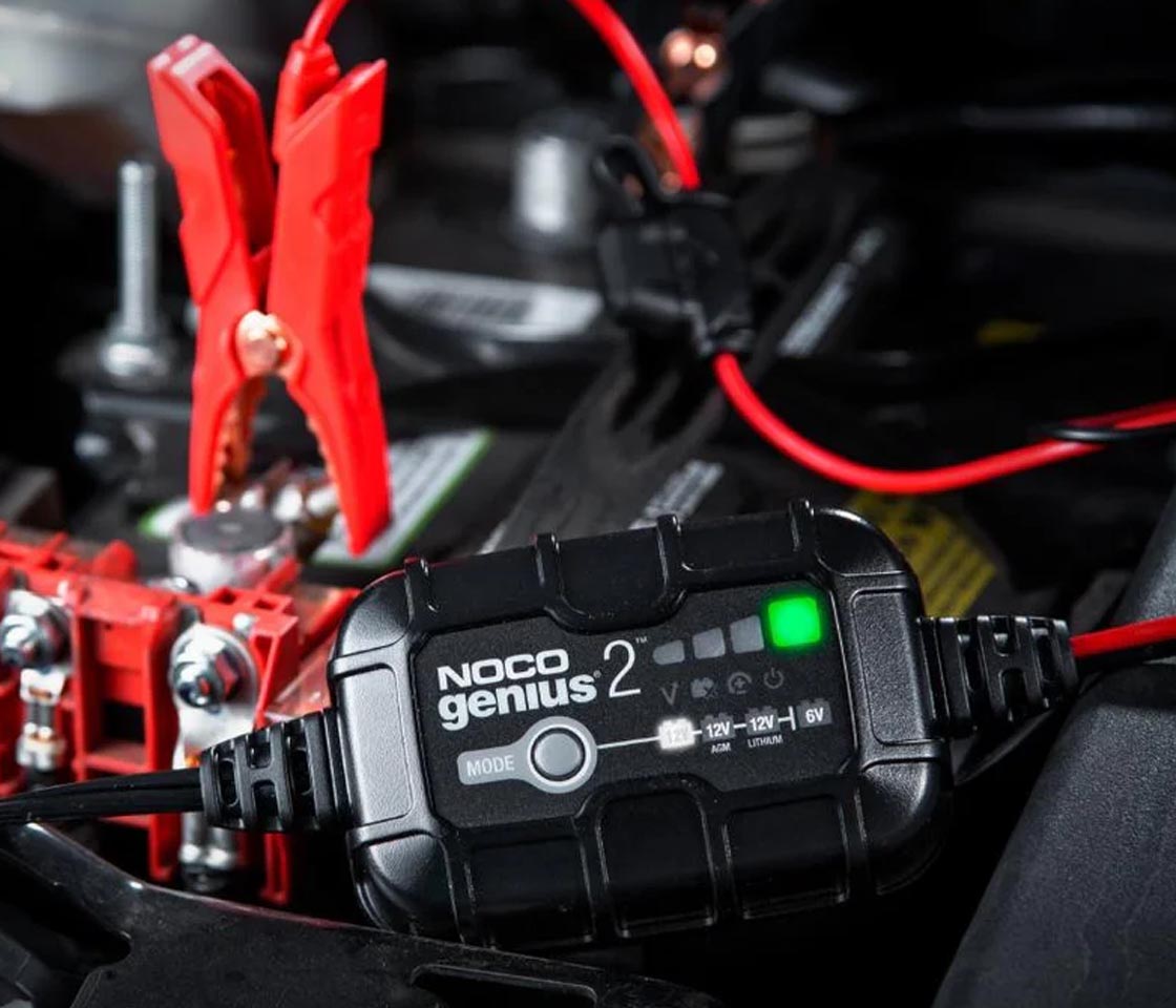 CARREGADOR INTELIGENTE BATERIAS 6 e 12V NOCO 2A GENIUS 2 