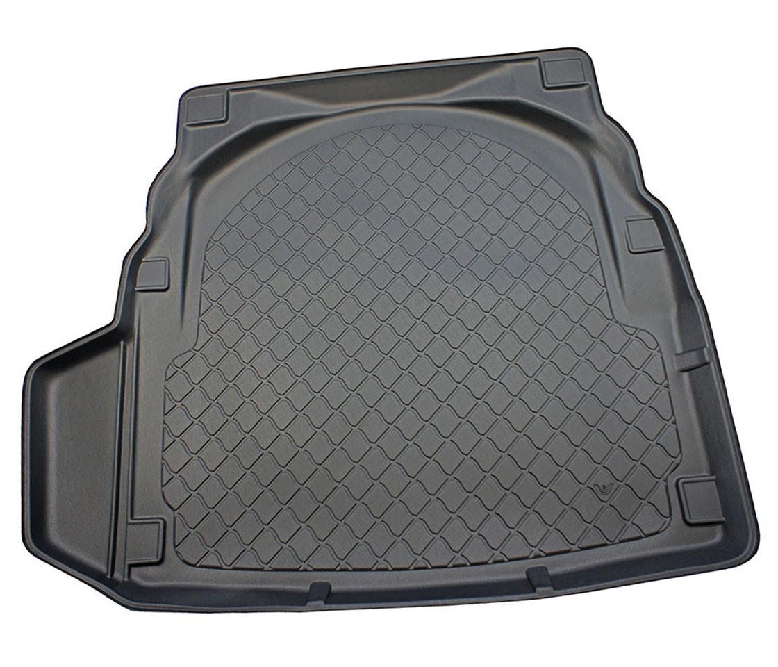 TAPETE BORRACHA MALA 3D MERCEDES E (W212) COM ABA ESQUERDA