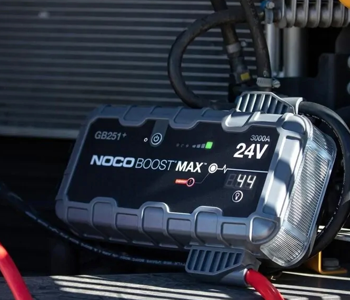 BOOSTER / JUMPSTARTER de ARRANQUE 3000A 24V NOCO BOOST MAX GB251